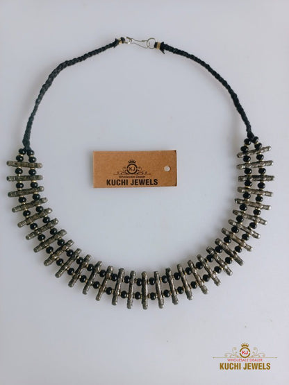 Small Beads Spike Choker