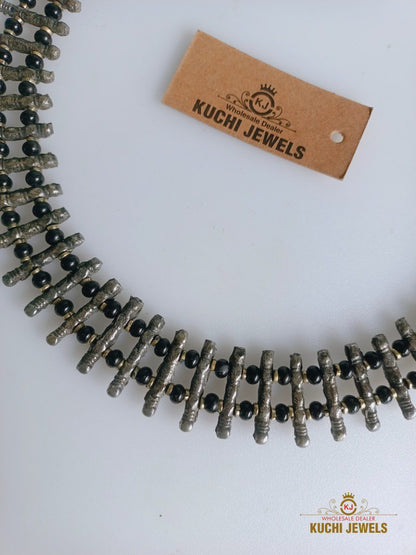 Small Beads Spike Choker