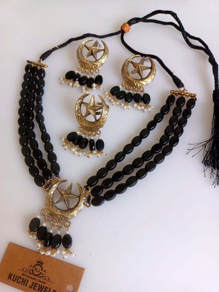 Multi Oval Stone Moon Star Choker Set