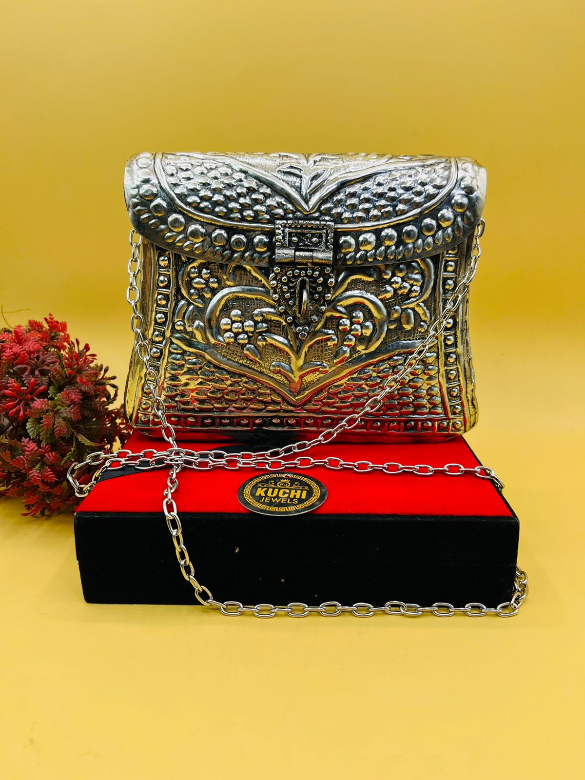 Indian Metal Silver Color Clutch