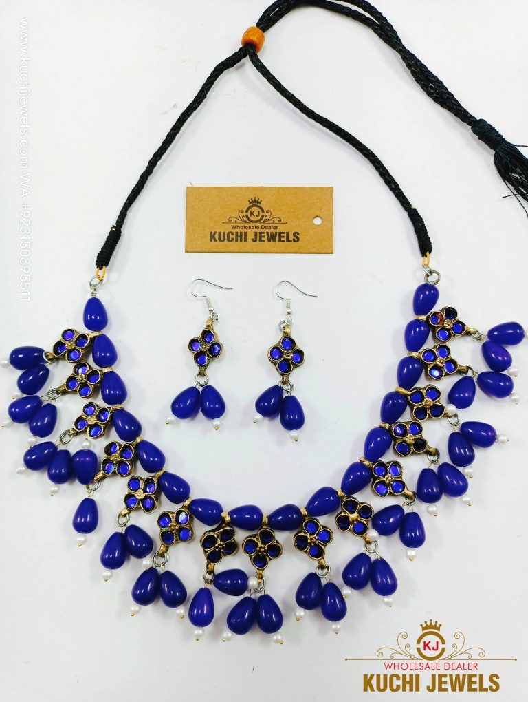 Kashmiri Stylish Choker Set