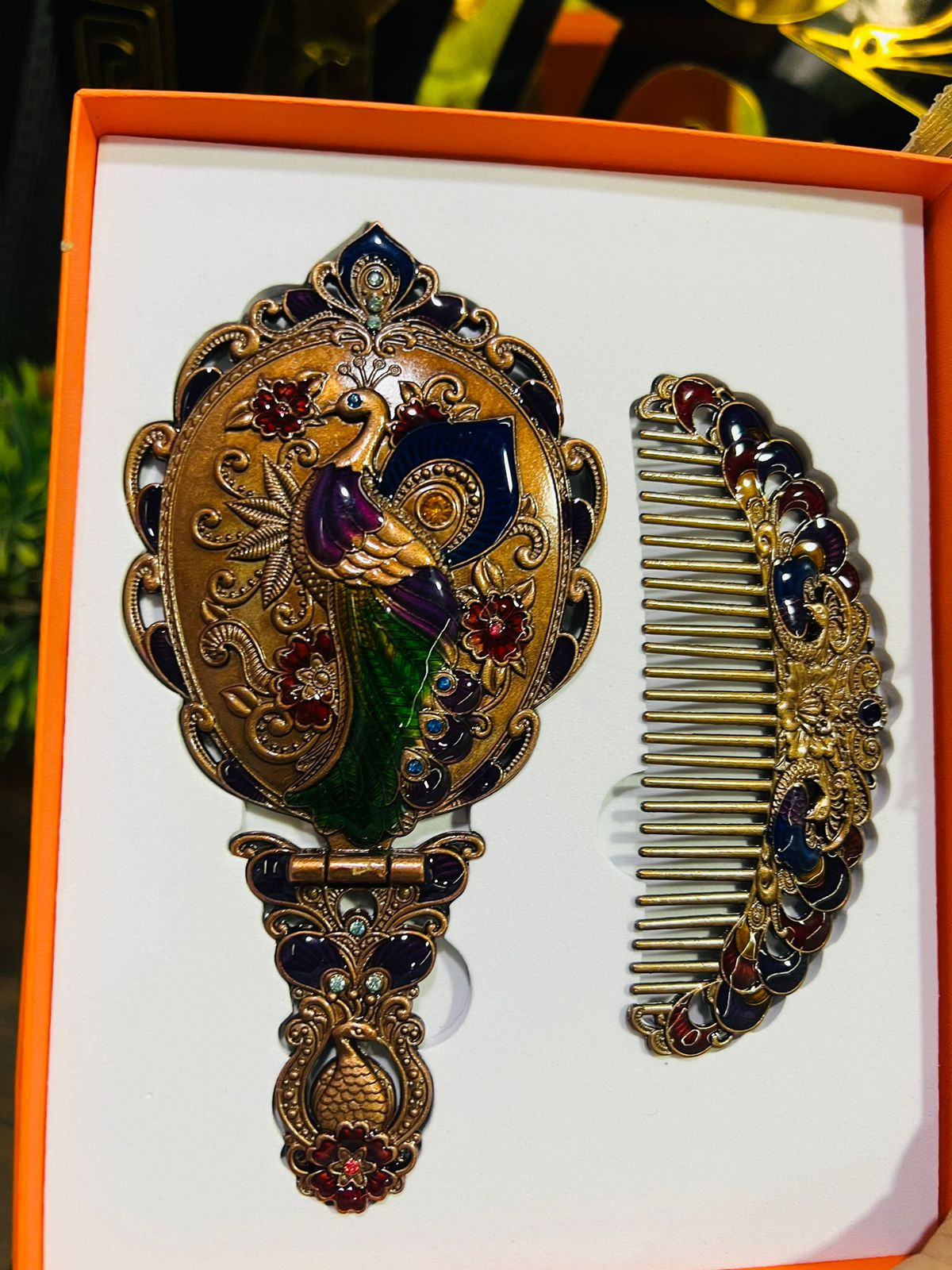 Metal Comb And Mirror Set Meidum Size 6.5x3.5 Inches