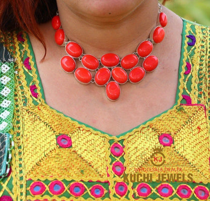 Old Era Fashion Stone Necklace