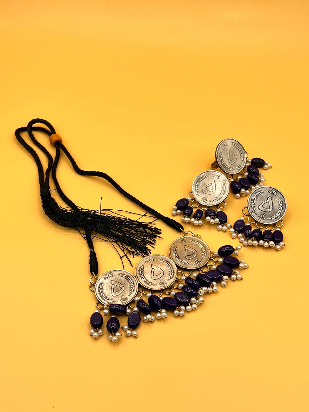 Solid Beaded Coins Necklace Set