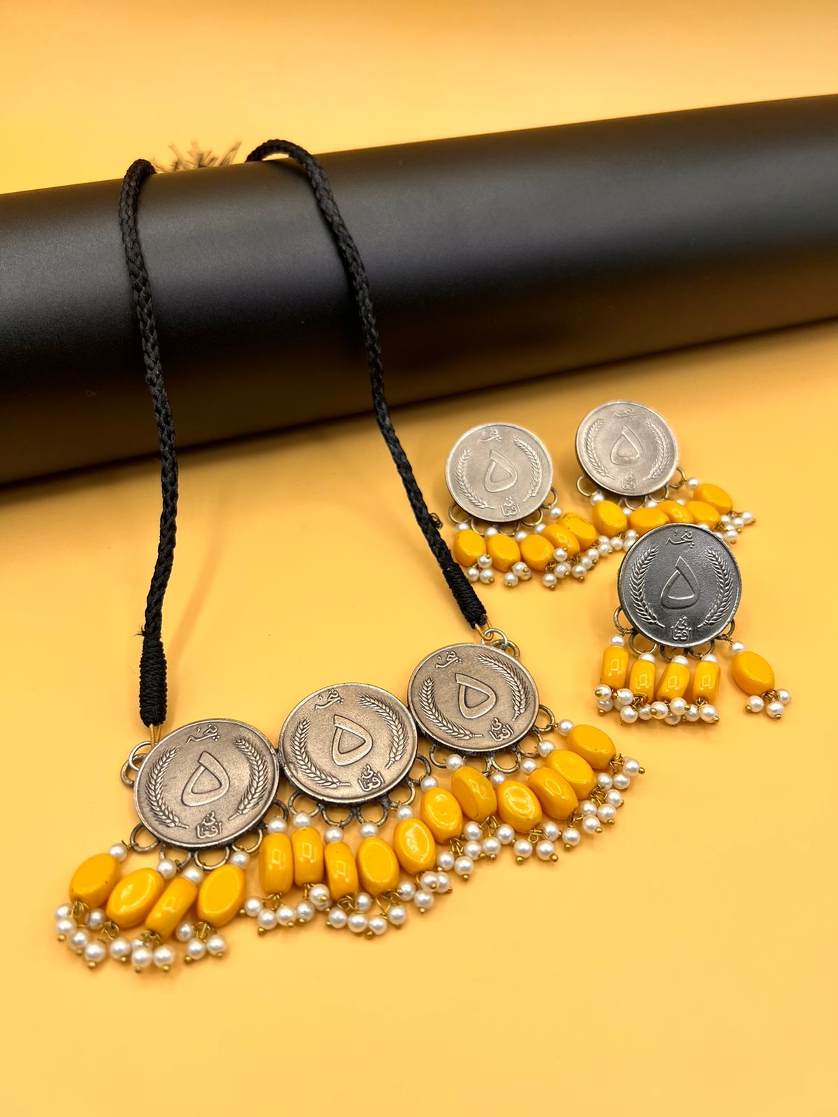 Solid Beaded Coins Necklace Set