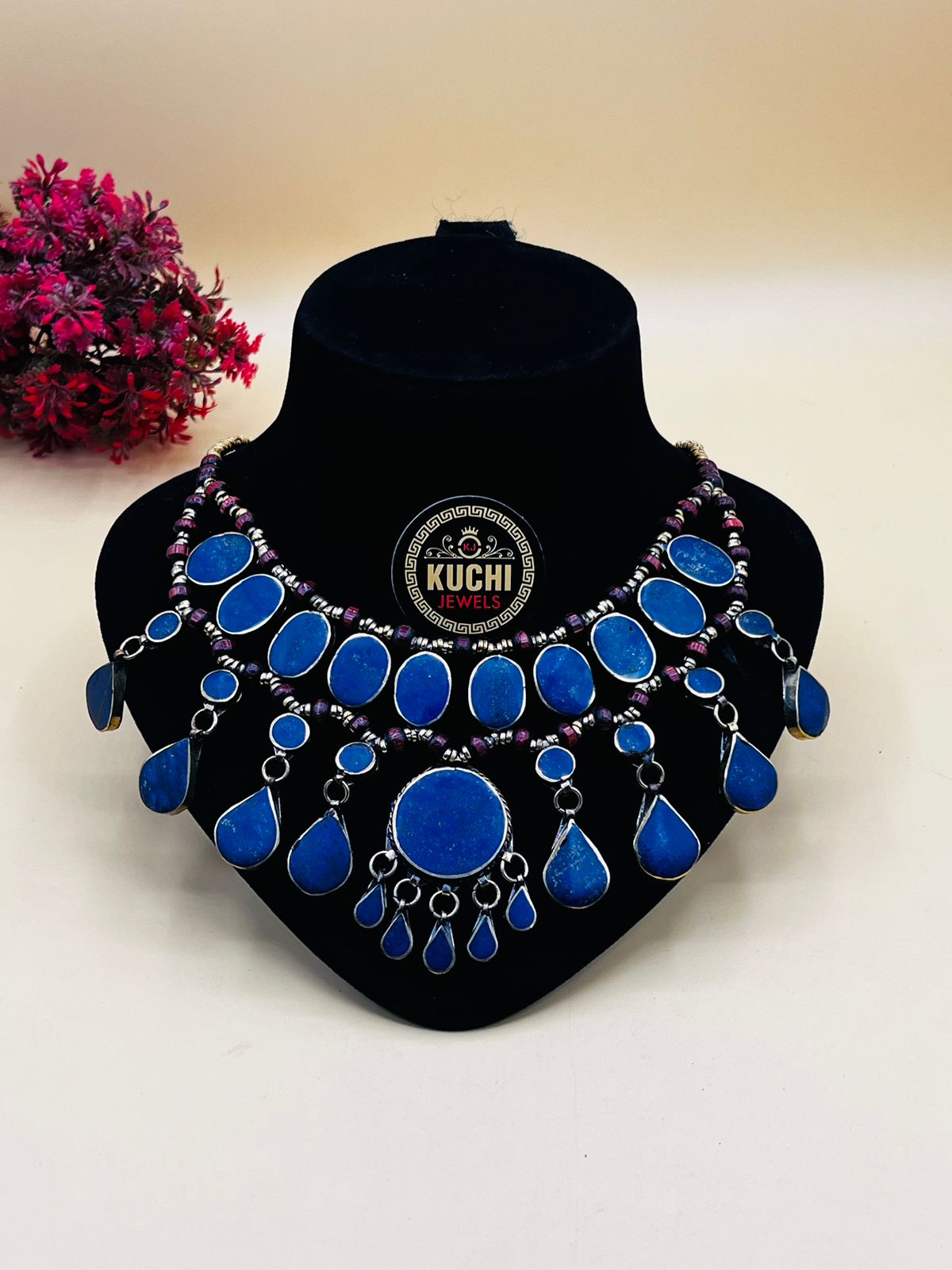 Traditional Synthetic Stone Necklace