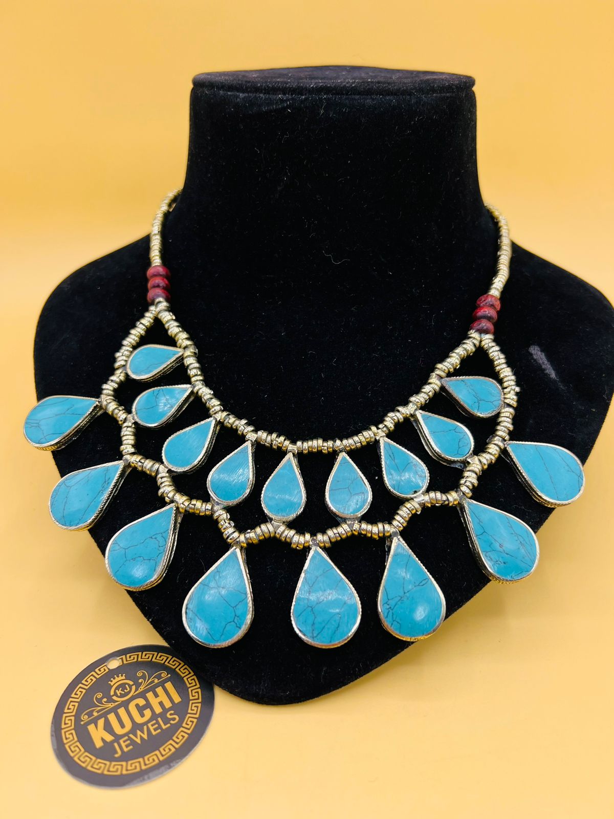 Synthatic Stone Stylish Necklace