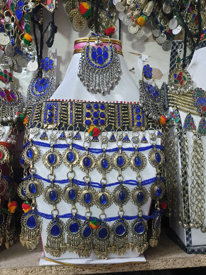 Three Stone Layer Long Necklace With Ear Rings And Tikka