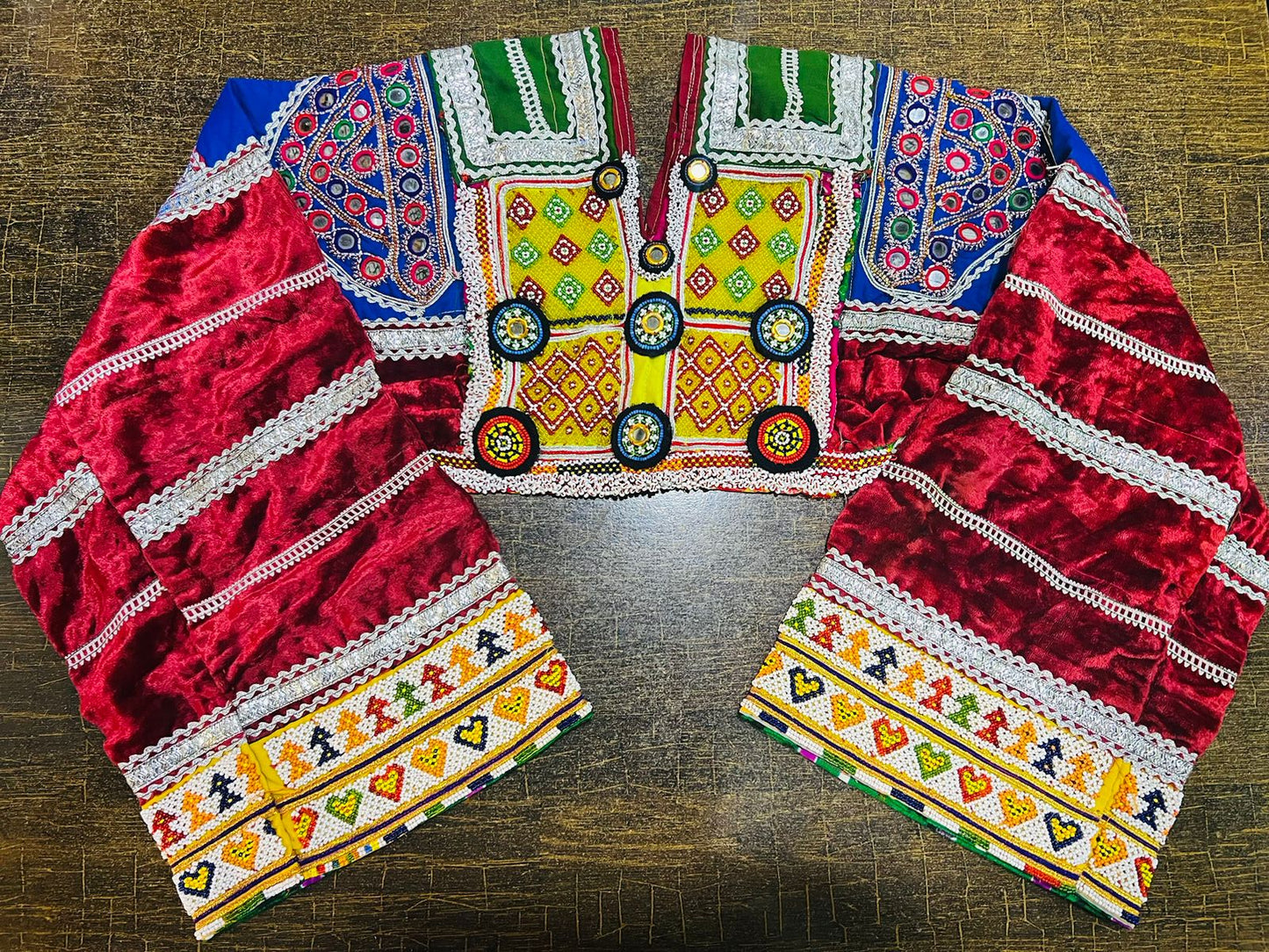 Afghan Vintage Neckline With Sleevez (Gala Bazoo)-11