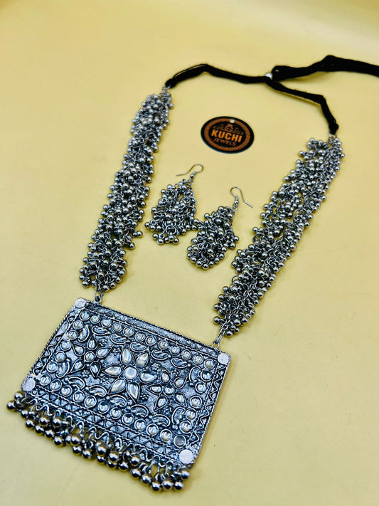 Oxidized Bells Square Pendant Necklace Set