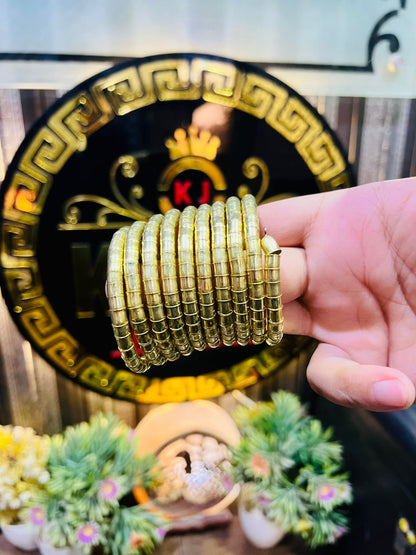 Spiral Hoop Cuff Bangle/Free Size Golden/Silver