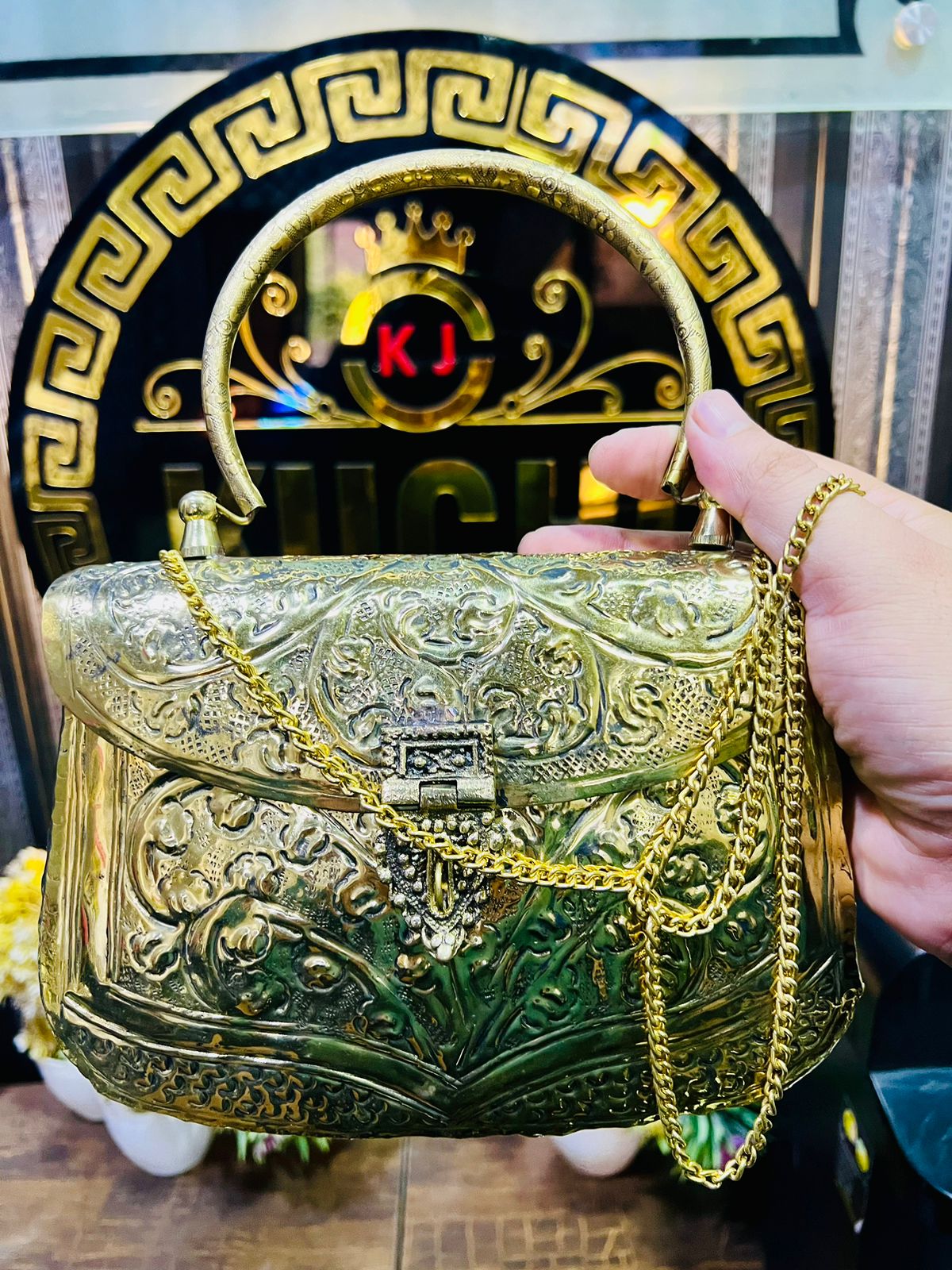 Fashion Golden Metal Bag