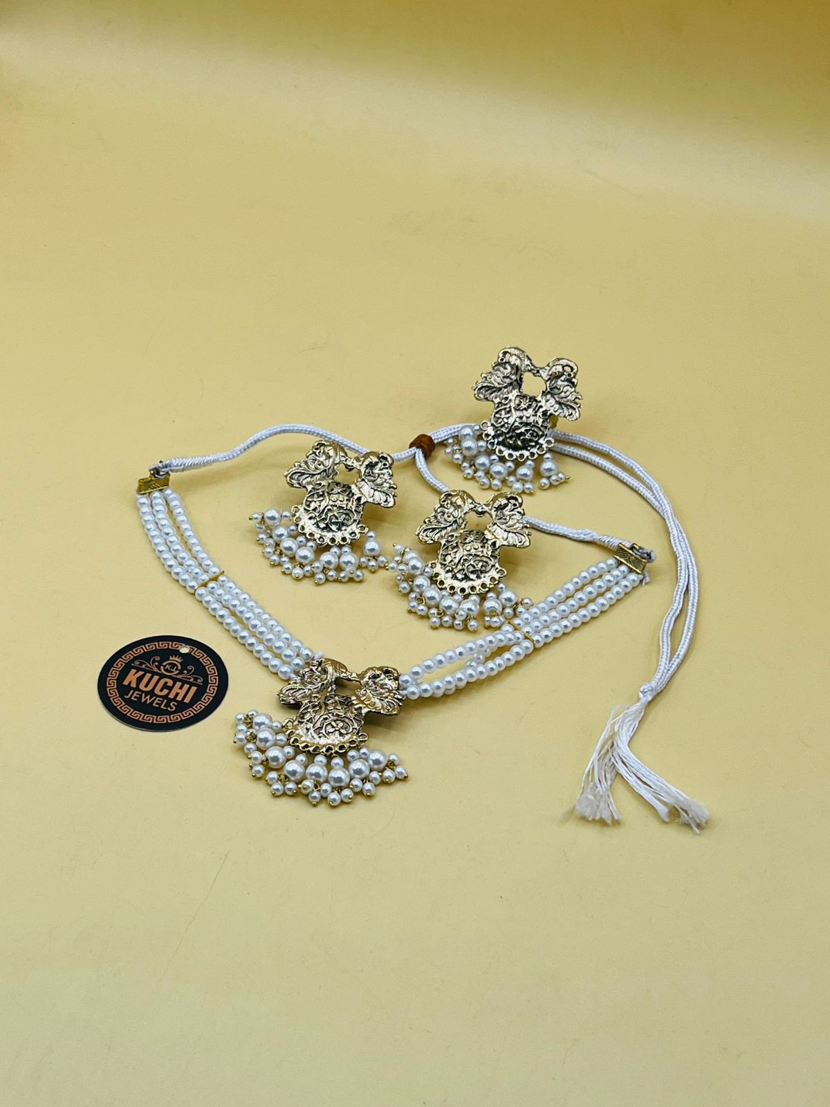 Stylish Necklace Set With White Beads And Golden Metal