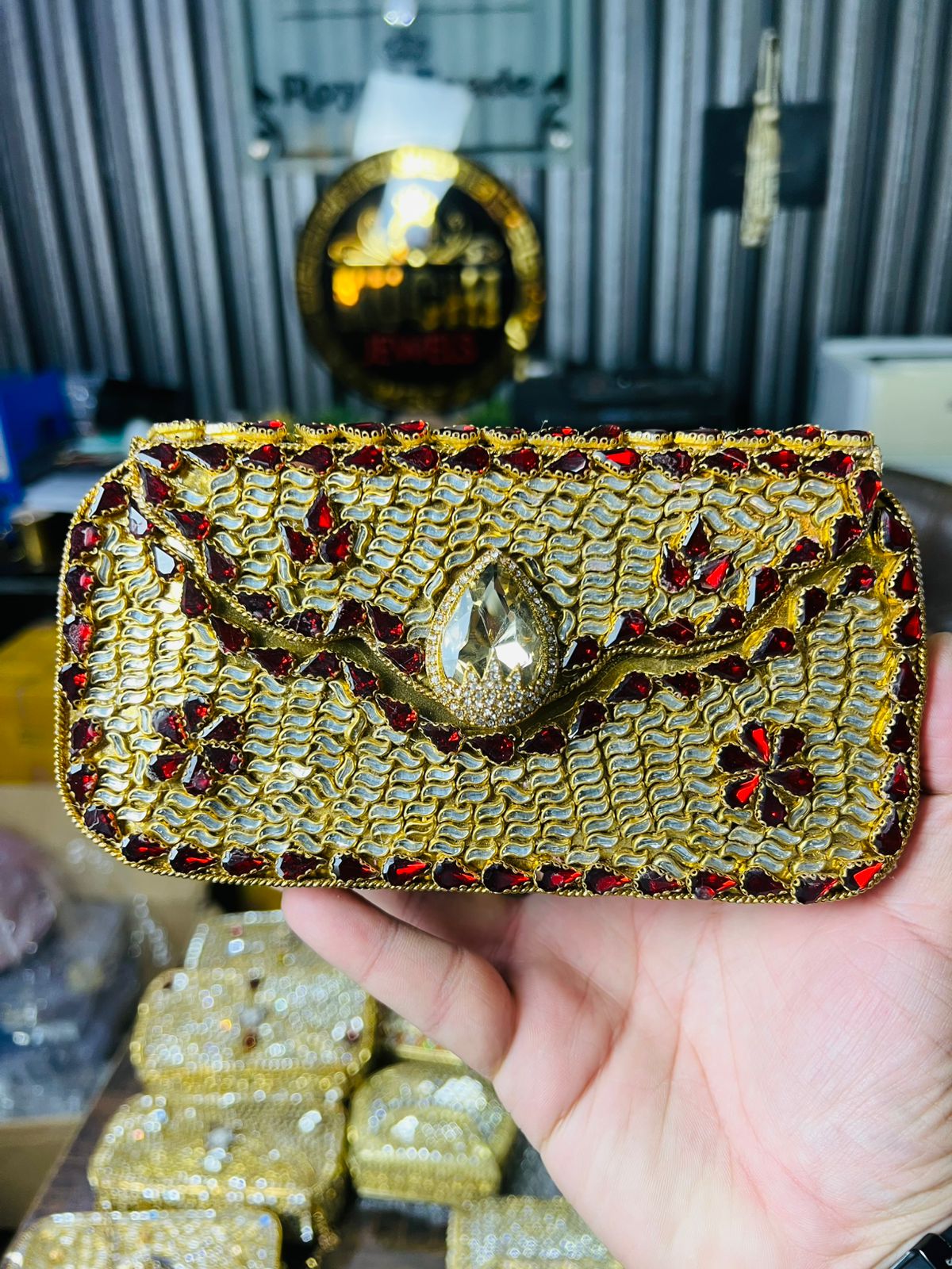 Hand Carry Kundan Work Clutch For Wedding 6-Hani