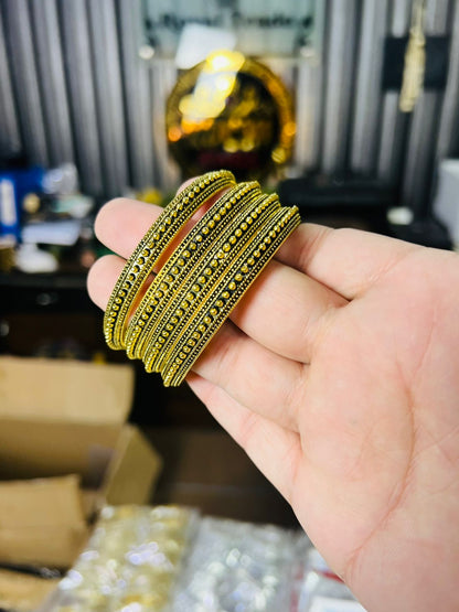 4 Piece Single Color Stylish Kara (Bracelet) Set {Size 2.5 (Dhai)}