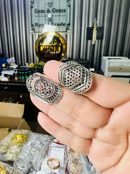 Oxidized Silver Ring Carving Design