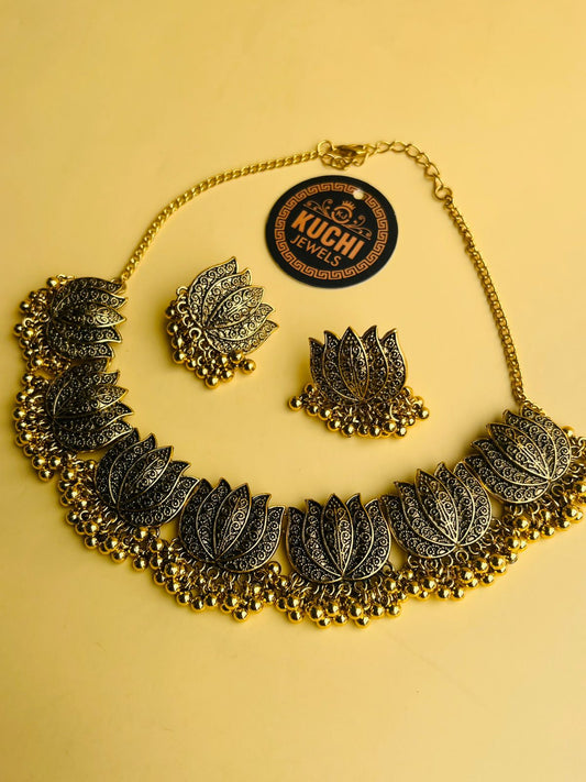 Tulip Flower Oxidized Golden Choker Set