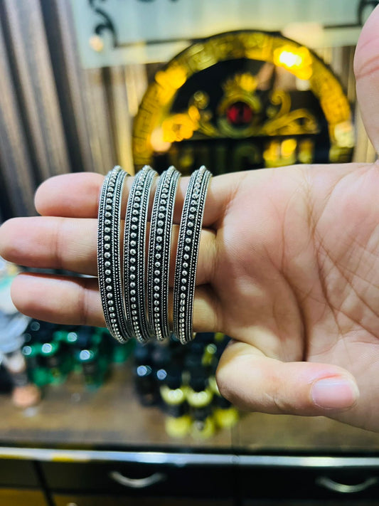 4 Piece Single Color Stylish Kara (Bracelet) Set {Size 2.5 (Dhai)}