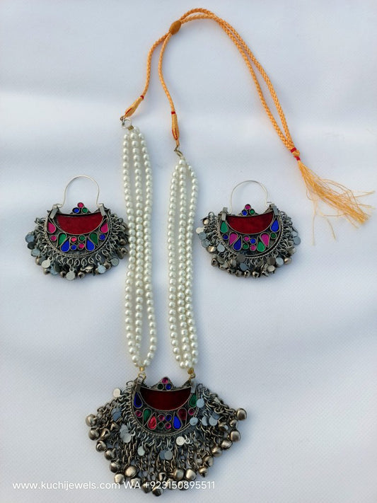 White Beads Ethnic Choker Set