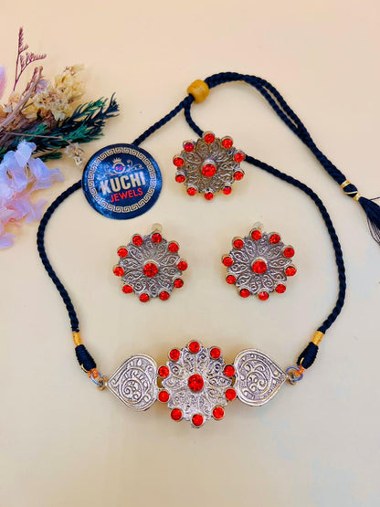 Charming Red Stone Round Flower Choker Set